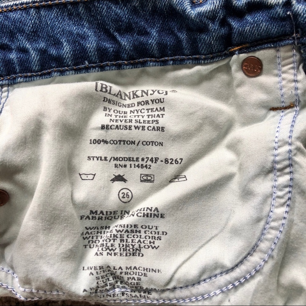 BLANK NYC Barrow Jean Shorts in Earth Blues - Picture 8 of 8